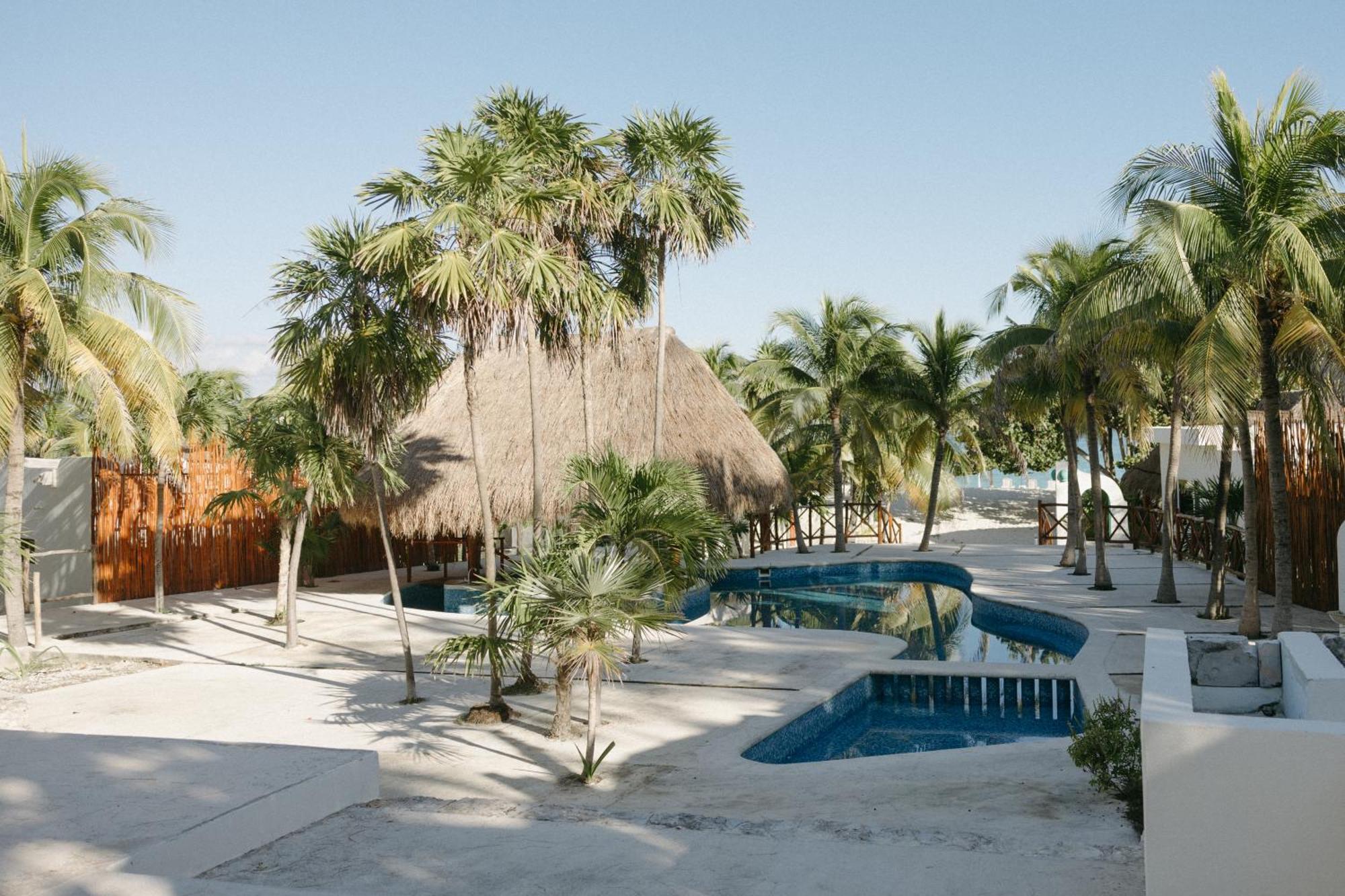 Ocean Bliss Retreat Entire Private Beachfront With 4 Pousada Cancún